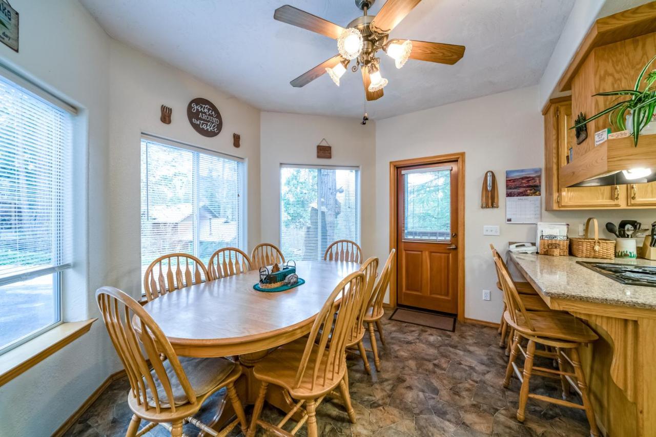 Black Bear Cabin Bass Lake Exterior foto
