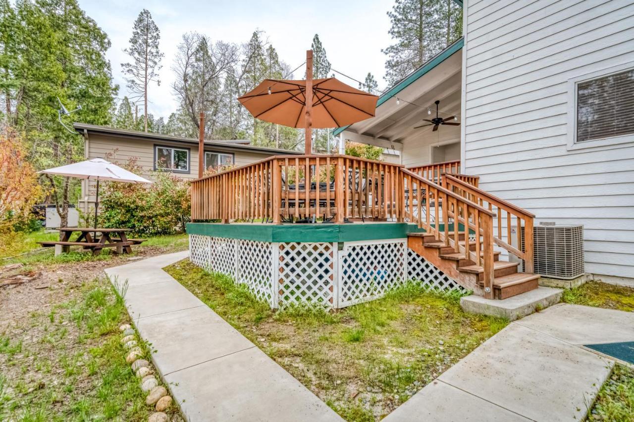 Black Bear Cabin Bass Lake Exterior foto